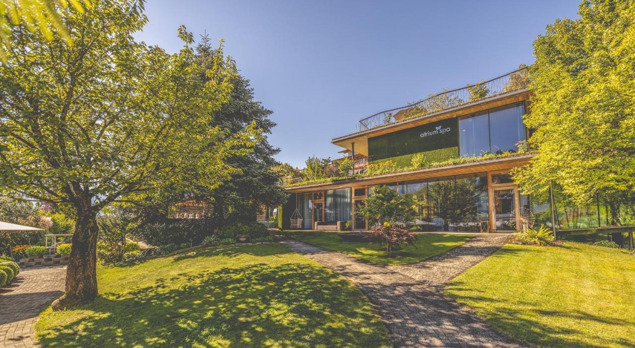 Gardenhotel Crystal Fuegen Exterior photo